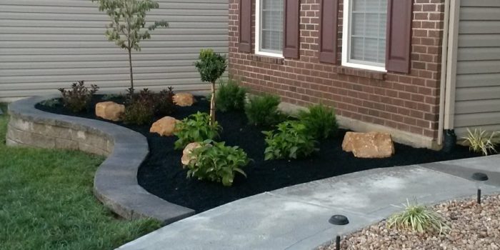 Retaining Walls & Landscaping - Tri-county Hardscape Group